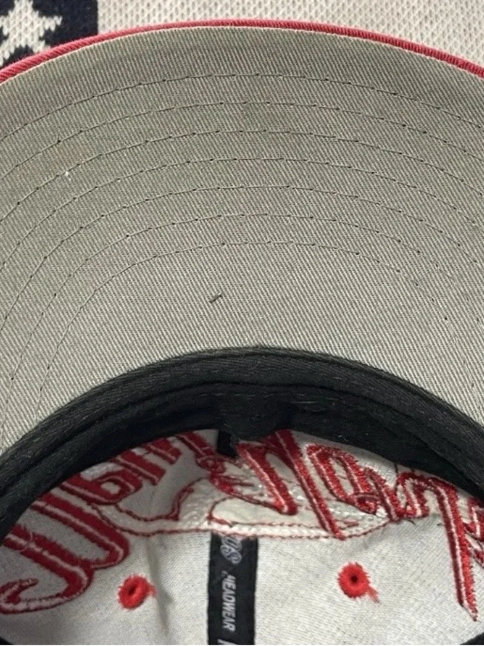 KBETHOS Black and Red New York Embroidered Baseball Snapback Hat